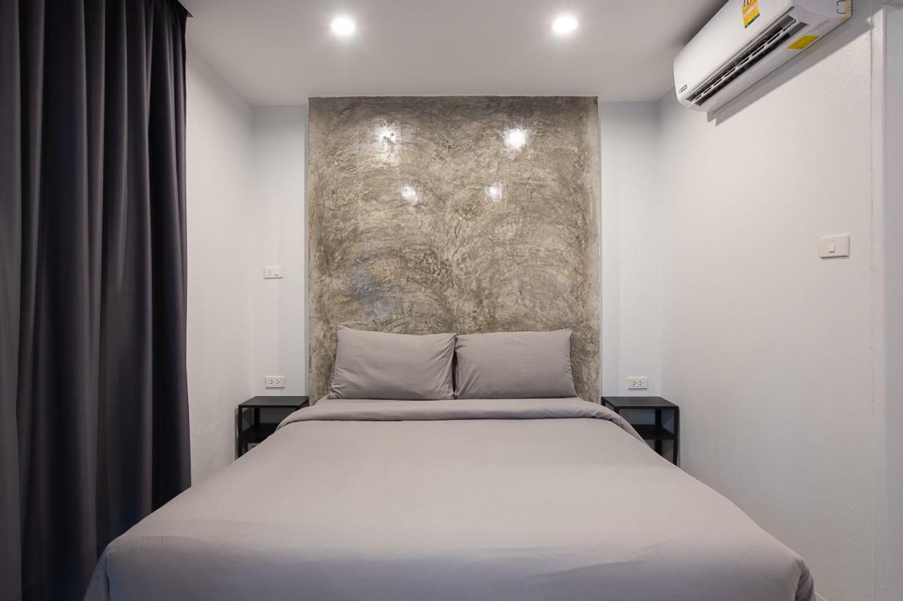 Albergue Minimal House Patong (Adults Only) Exterior foto